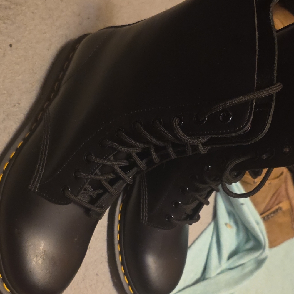 Dr Martens boots, brand new never worn